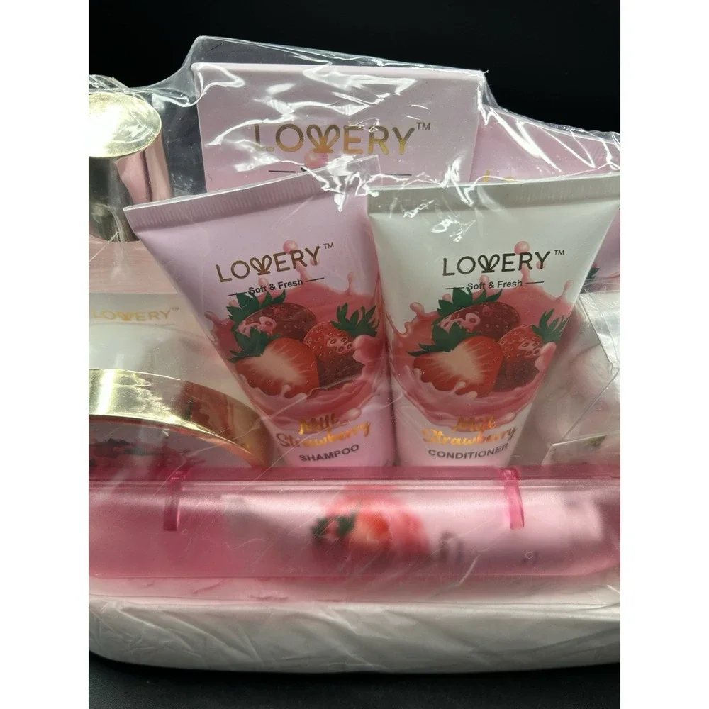 Lovery Home Spa Kit Gift Set – Strawberry Milk Scented Luxury Bath Set